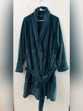 NWOT Victoria’s Secret PLUSH EMERALD GREEN Logo ROBE - XL/XXL